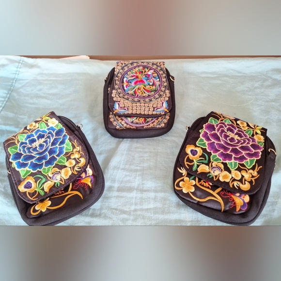 New Multicolor purses.  $17 each. - Picture 10 of 10